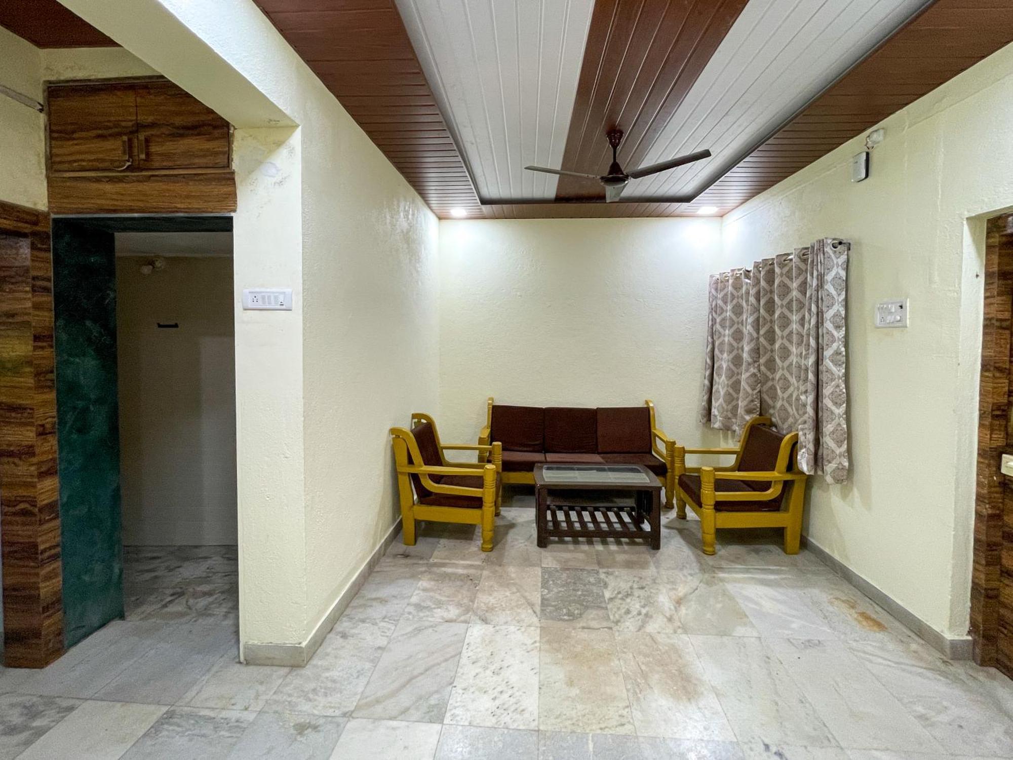 Zars Villa, Lonavala Exterior photo